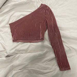 One shoulder long sleeve cropped top size 0